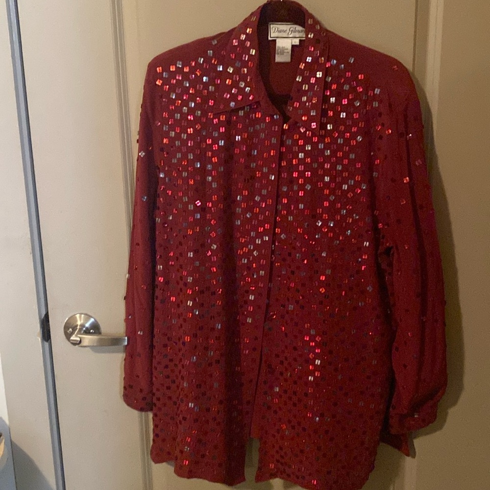 Diane Gilman large burgundy long sleeve button up shirt